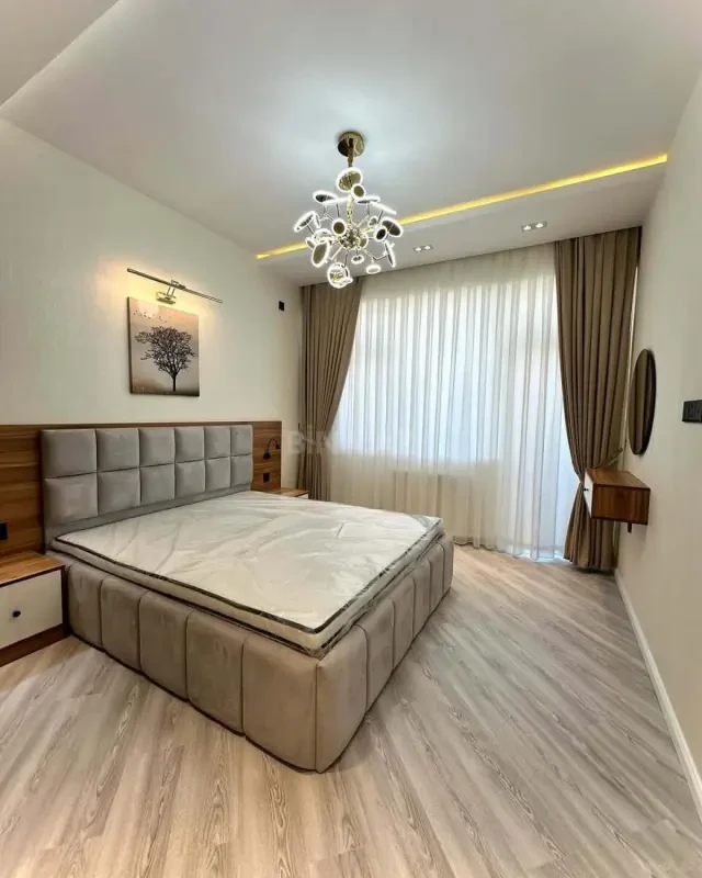 Kirayə verilir 2 otaqlı mənzil 70 m²