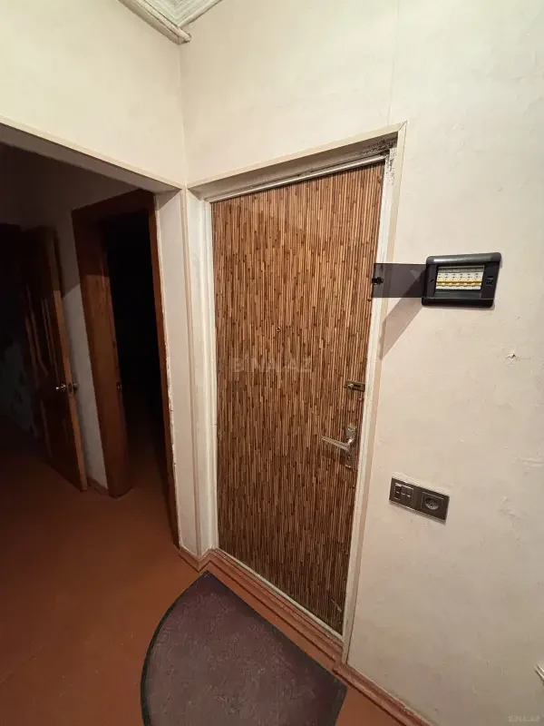 Satılır 3 otaqlı mənzil 55 m²