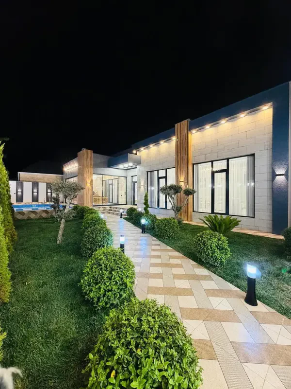 Satılır 4 otaqlı həyət evi 220 m²