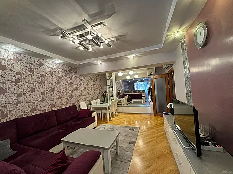 Satılır 3 otaqlı mənzil 90 m² — Bakı, Nizami 3 otaq 90.00 m²