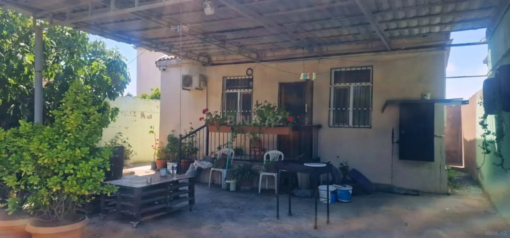 Satılır 2 otaqlı həyət evi 65 m²