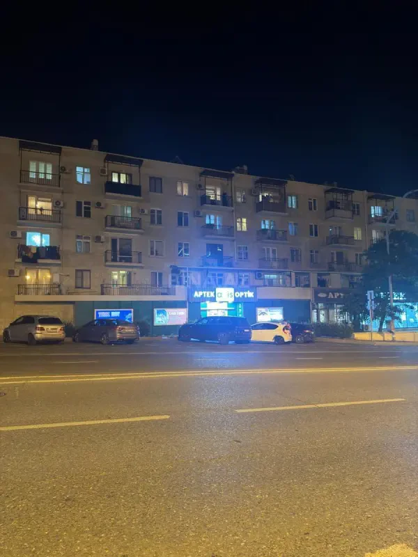 Satılır 2 otaqlı mənzil 45 m²