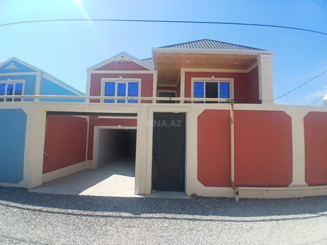 Satılır 5 otaqlı həyət evi 130 m²