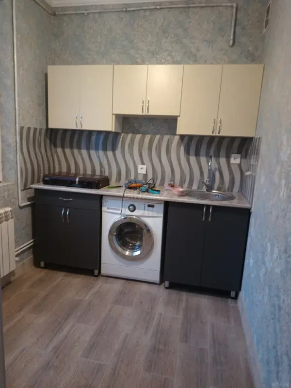 Kirayə verilir 3 otaqlı mənzil 45 m²