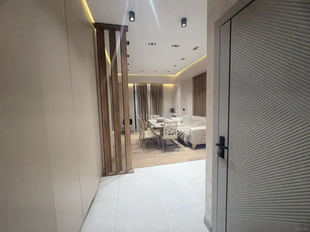 Satılır 2 otaqlı mənzil 52 m²