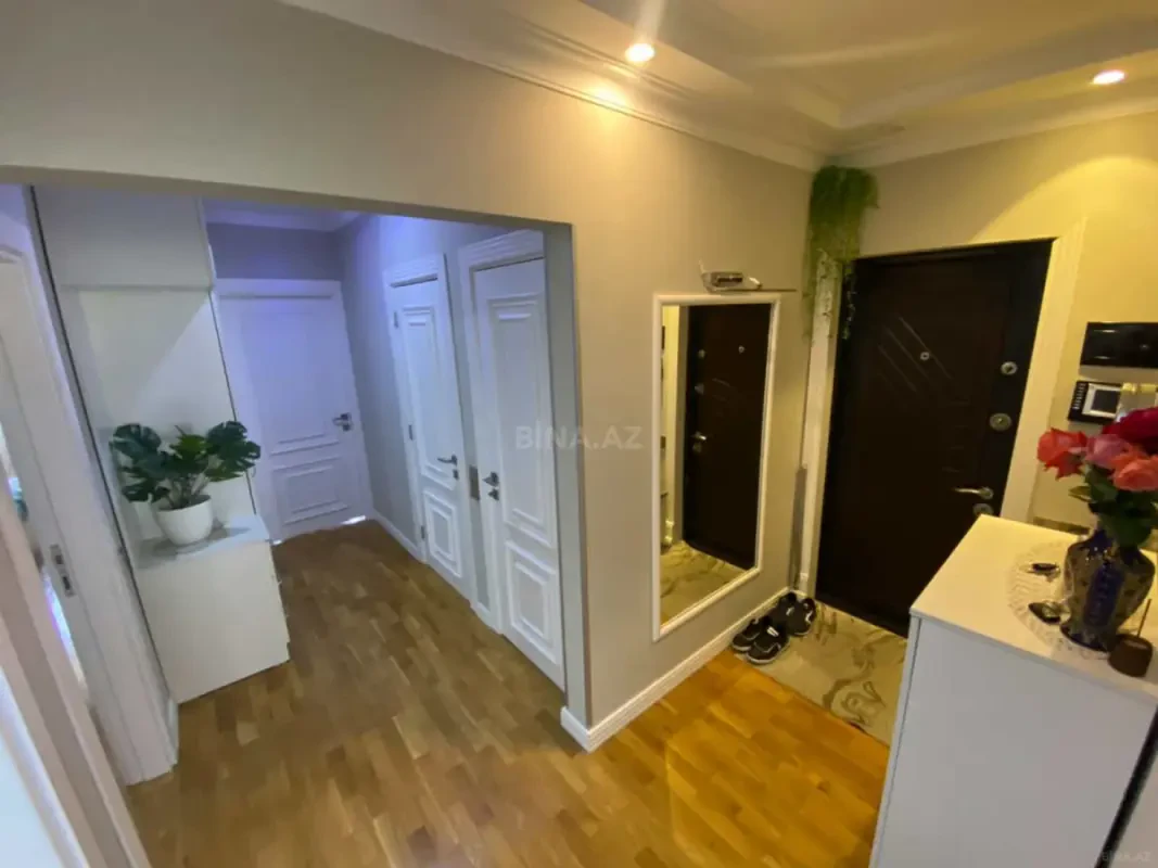 Satılır 3 otaqlı mənzil 85 m²
