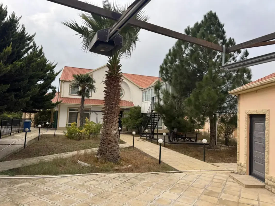 Satılır 4 otaqlı həyət evi 170 m²