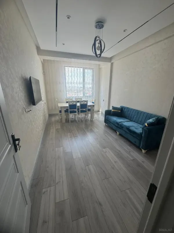 Kirayə verilir 2 otaqlı mənzil 55 m²