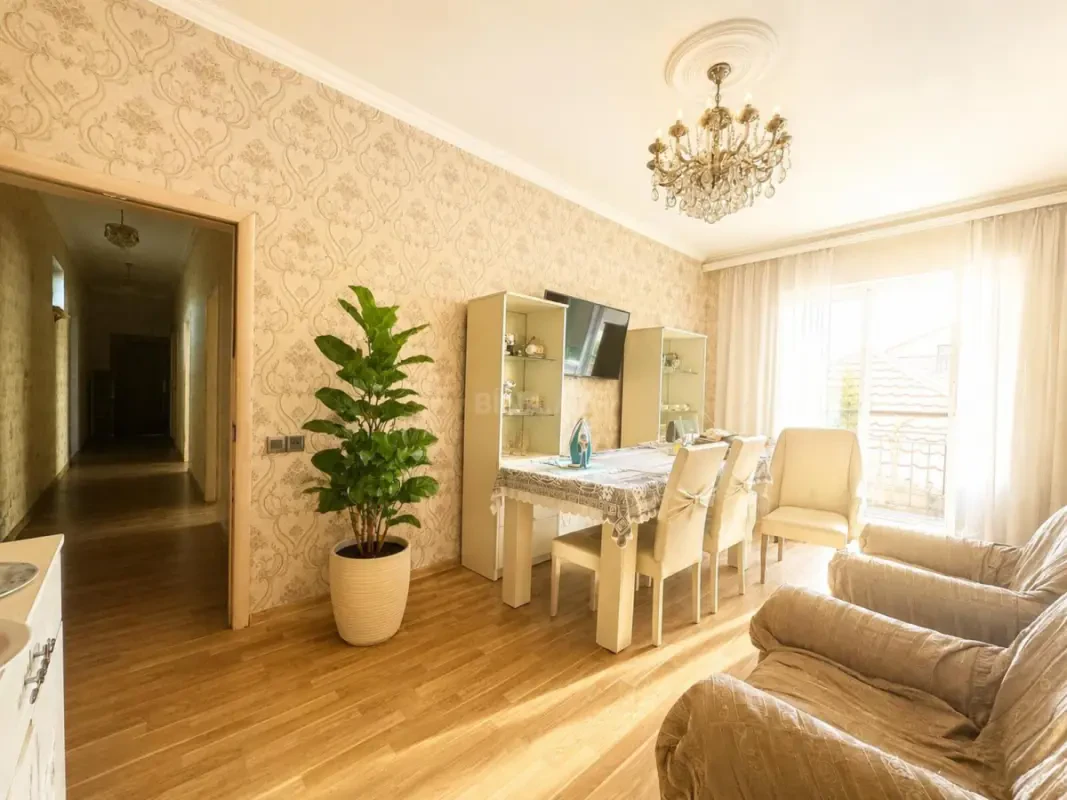 Satılır 3 otaqlı mənzil 95 m²