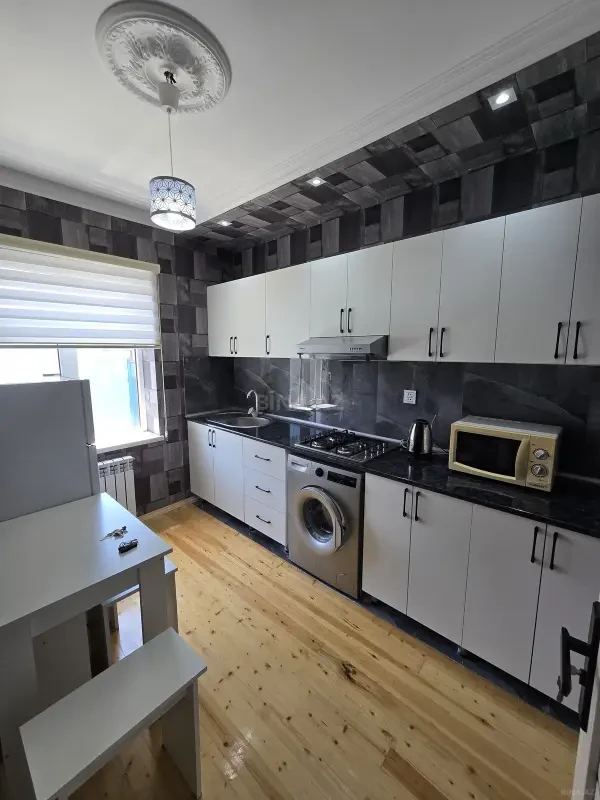 Satılır 3 otaqlı həyət evi 60 m²