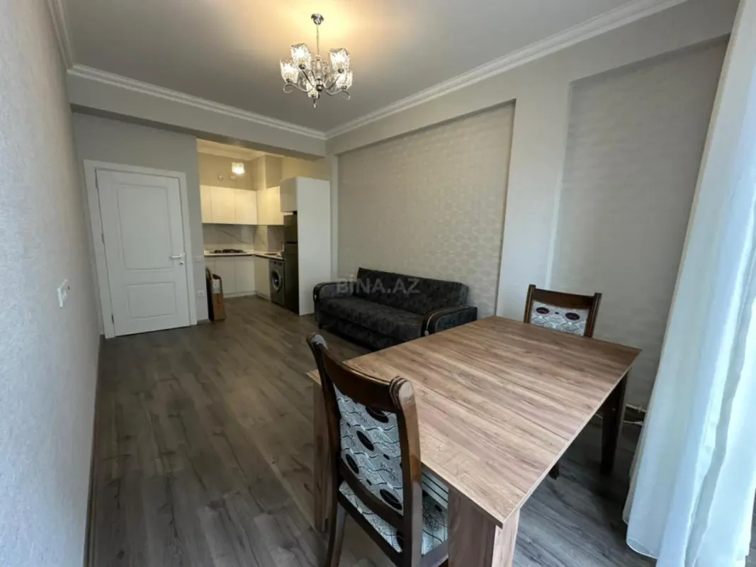 Kirayə verilir 2 otaqlı mənzil 60 m²