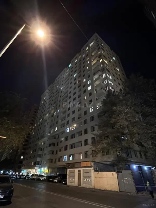 Satılır 3 otaqlı mənzil 92 m²
