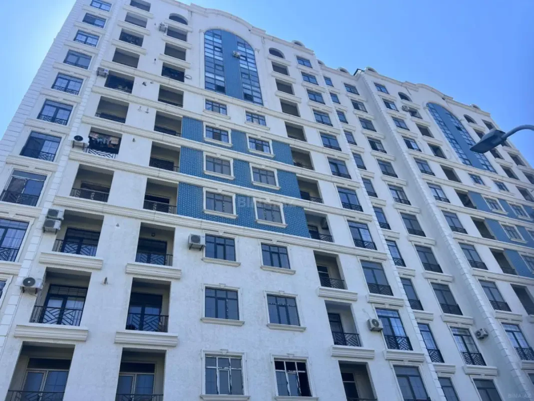 Satılır 2 otaqlı mənzil 68 m²