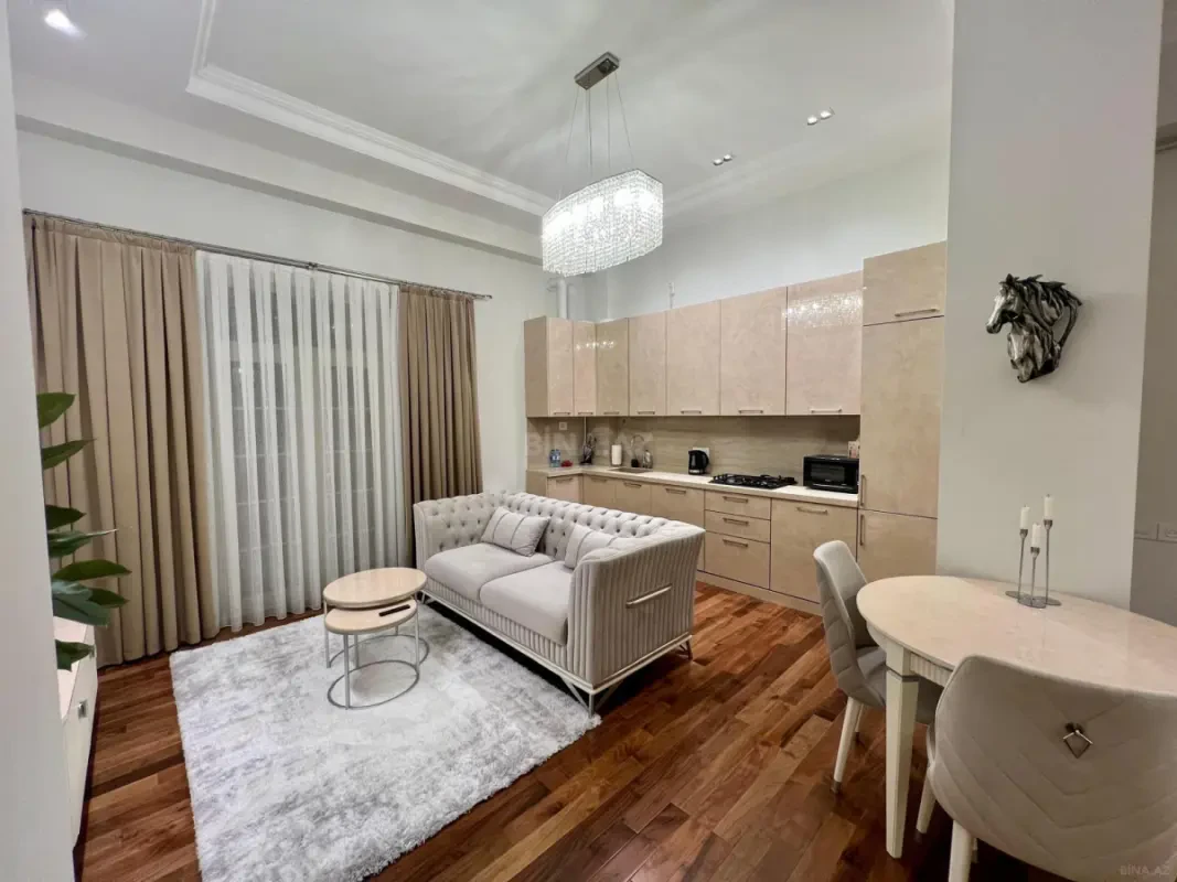 Kirayə verilir 2 otaqlı mənzil 50 m²