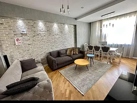 Kirayə verilir 3 otaqlı mənzil 92 m² — Bakı 3 otaq 92.00 m²