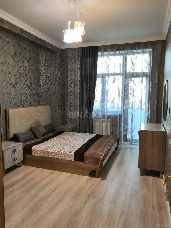 Kirayə verilir 2 otaqlı mənzil 65 m²
