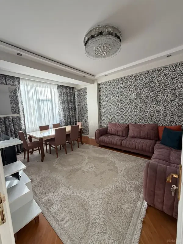 Kirayə verilir 3 otaqlı mənzil 81 m²