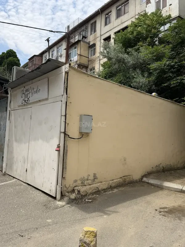 Kirayə verilir qaraj 18 m²