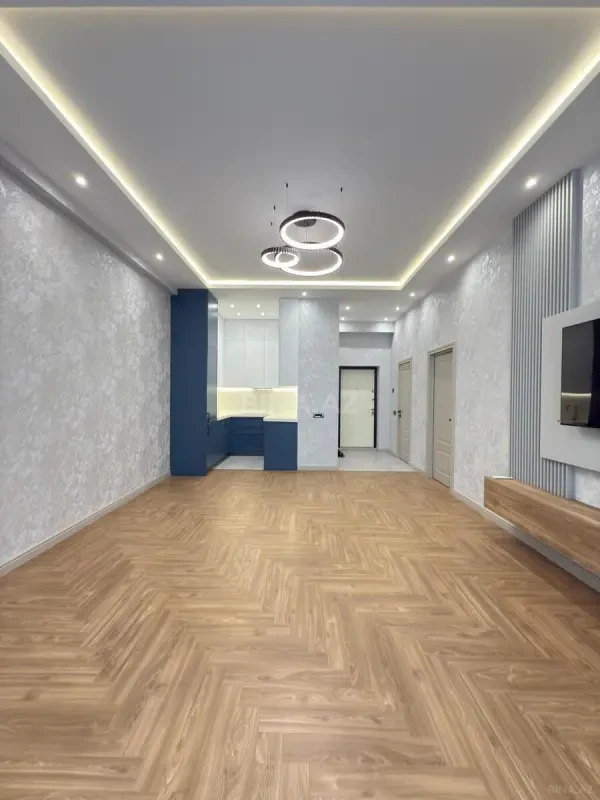 Satılır 2 otaqlı mənzil 75 m²