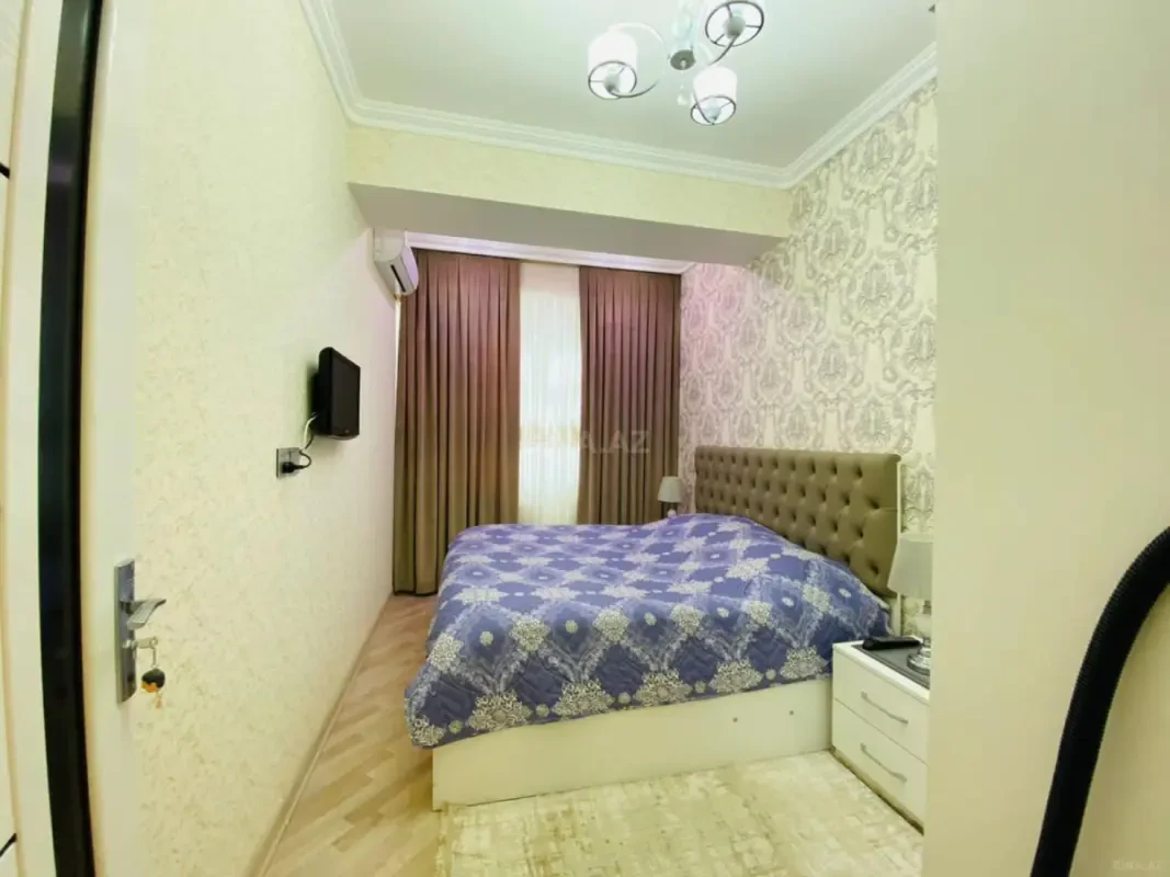 Kirayə verilir 2 otaqlı mənzil 65 m²