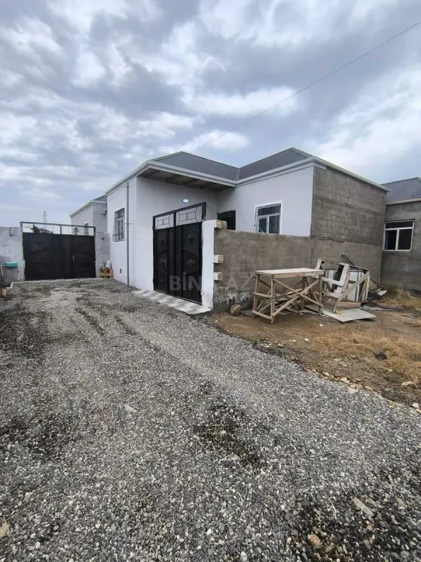 Satılır 3 otaqlı həyət evi 80 m²