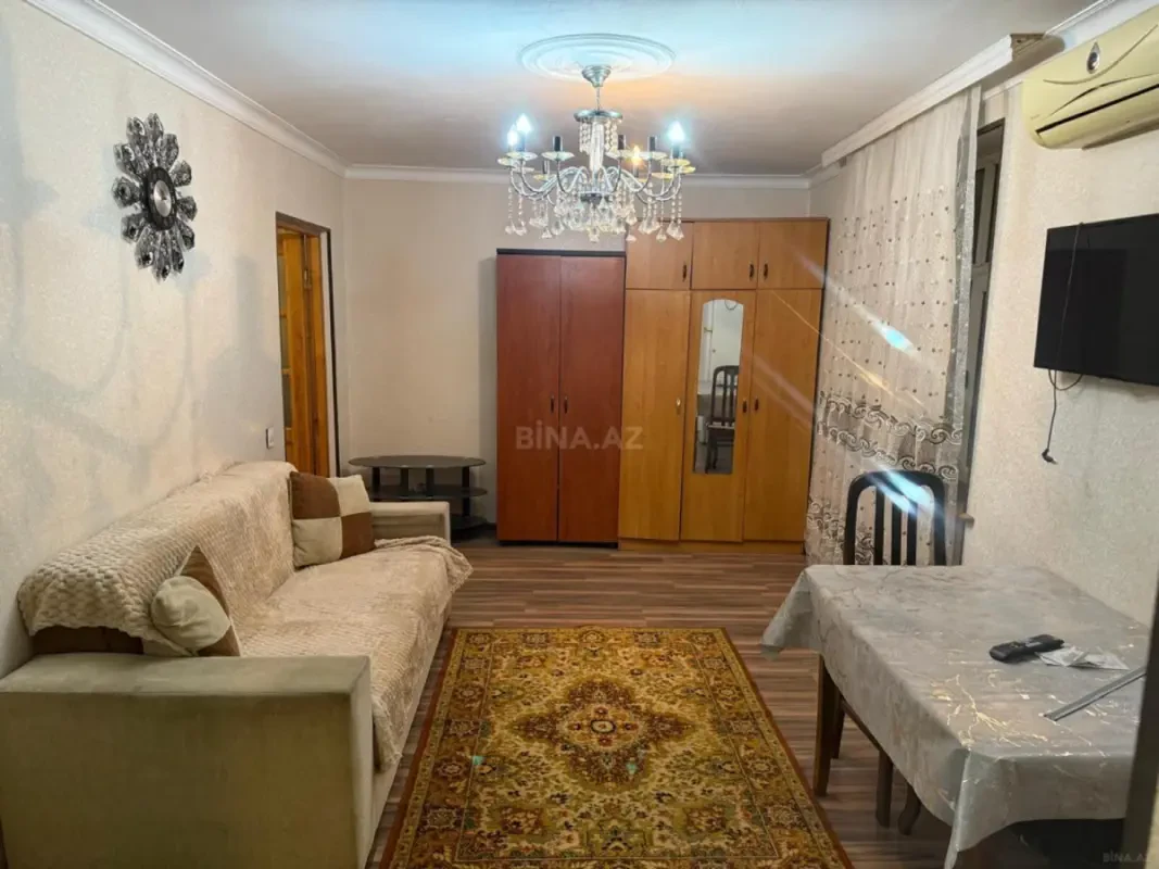 Kirayə verilir 2 otaqlı mənzil 35 m²