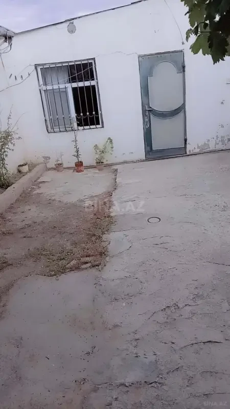 Satılır 4 otaqlı həyət evi 101 m²