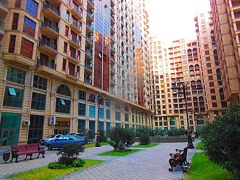 Satılır 4 otaqlı mənzil 198 m² — Bakı, Nəsimi 4 otaq 198.00 m²