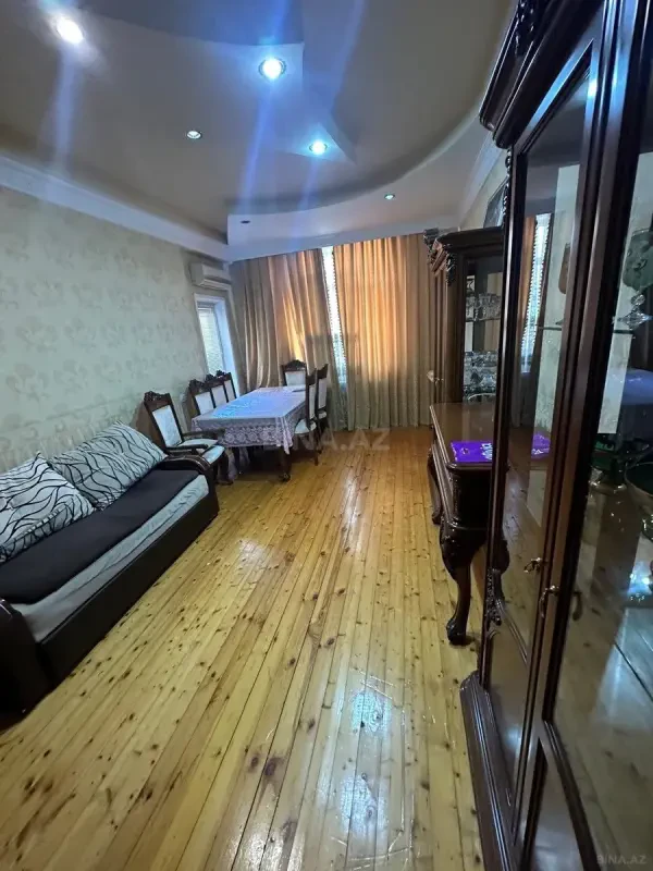 Kirayə verilir 3 otaqlı mənzil 80 m²