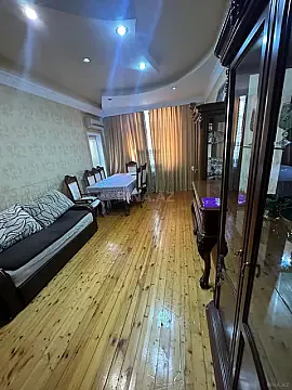 Kirayə verilir 3 otaqlı mənzil 80 m² — Bakı, Həzi Aslanov qəs. 3 otaq 80.00 m²