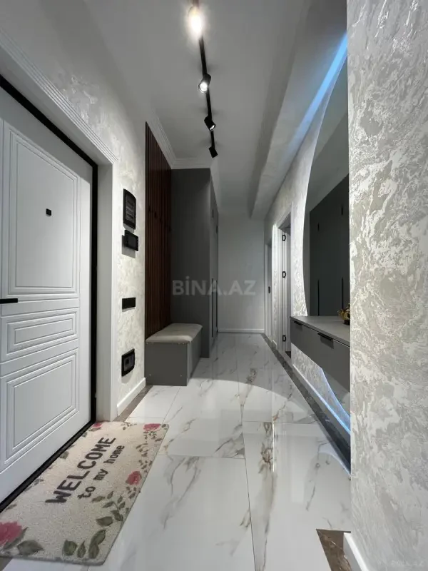Kirayə verilir 2 otaqlı mənzil 90 m²