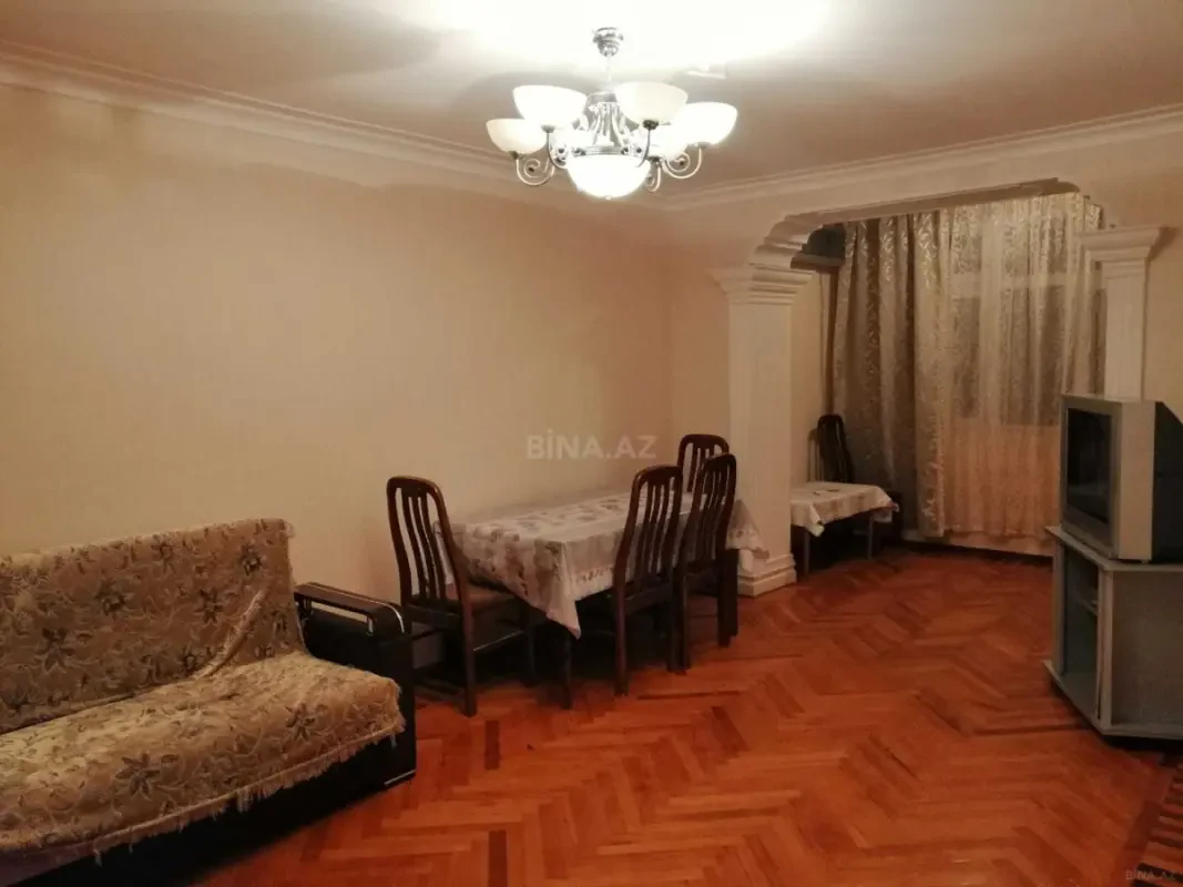 Satılır 3 otaqlı mənzil 70 m²