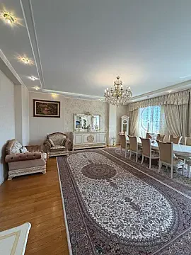 Satılır 6 otaqlı mənzil 223 m² — Bakı 6 otaq 223.00 m²