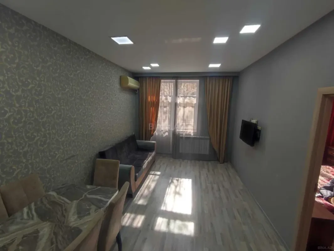 Satılır 3 otaqlı mənzil 90 m²