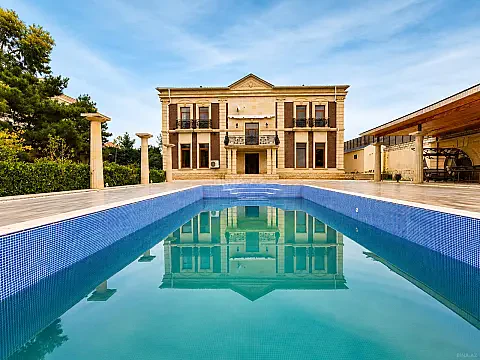 Satılır 9 otaqlı həyət evi 700 m² — Bakı, Mərdəkan 9 otaq 700.00 m²