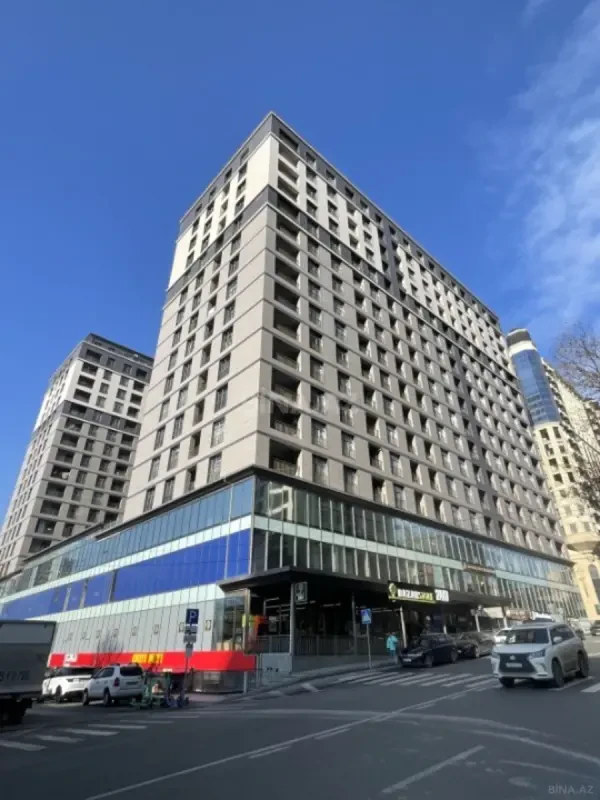 Satılır 3 otaqlı mənzil 110 m²