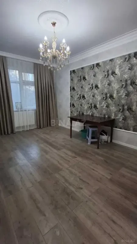 Satılır 2 otaqlı mənzil 45 m²
