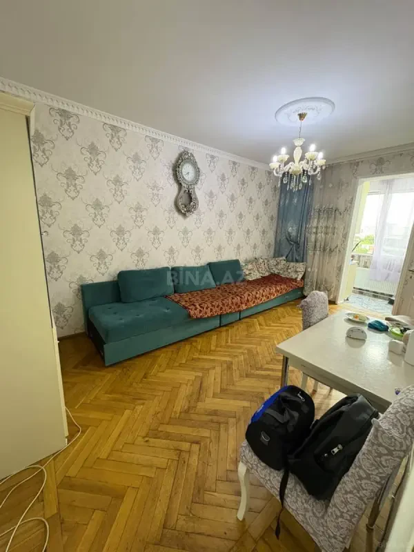 Kirayə verilir 2 otaqlı mənzil 45 m²