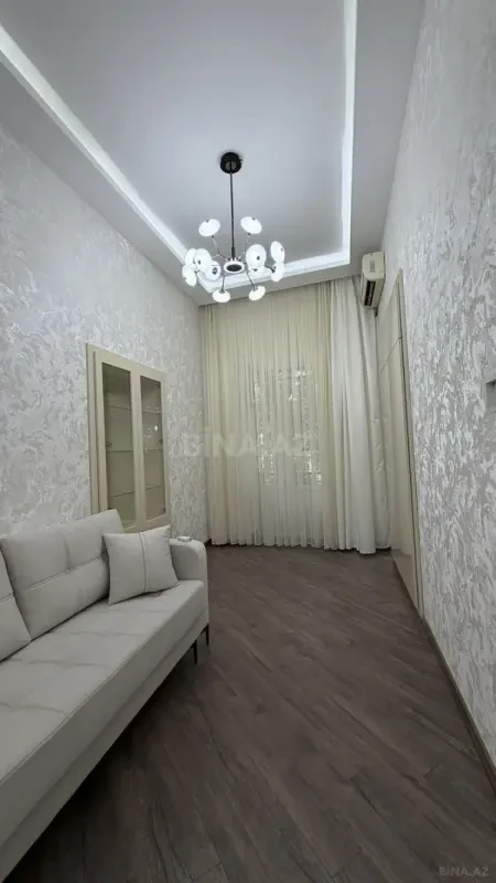 Satılır 1 otaqlı mənzil 25 m²