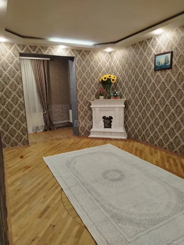 Satılır 2 otaqlı mənzil 47 m²