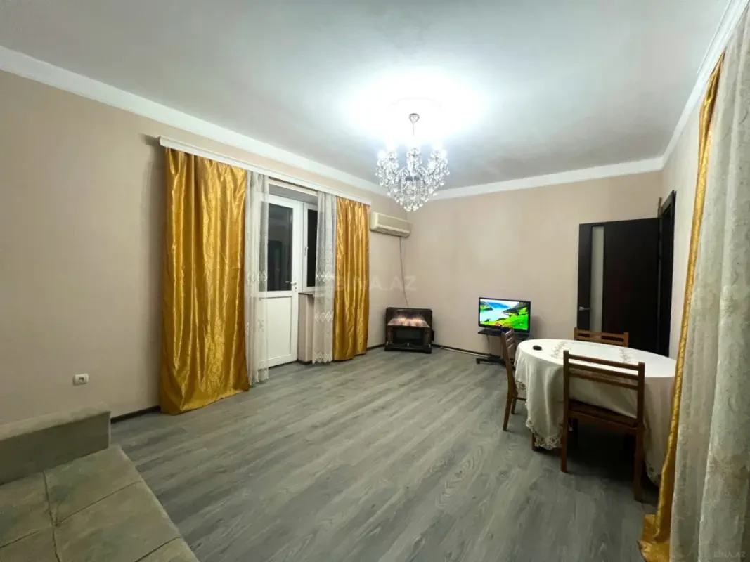 Satılır 3 otaqlı mənzil 90 m²