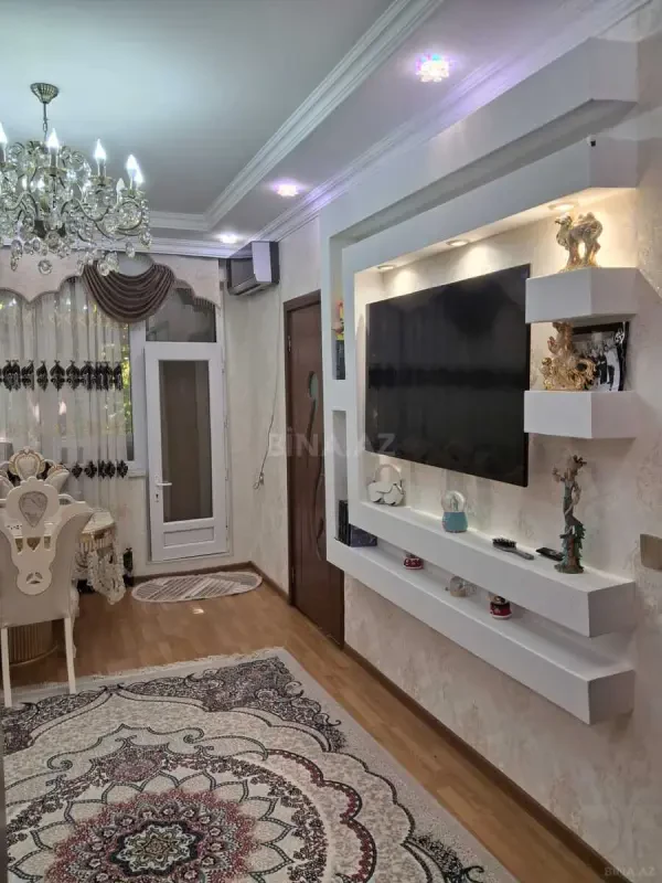 Satılır 2 otaqlı mənzil 45 m²