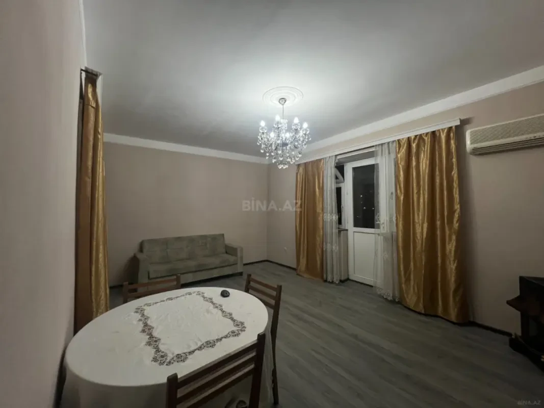Satılır 4 otaqlı mənzil 90 m²