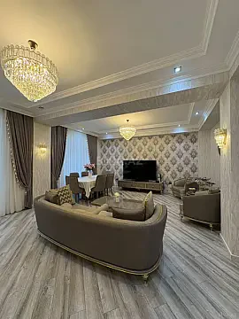 Satılır 4 otaqlı mənzil 187 m² — Bakı 4 otaq 187.00 m²