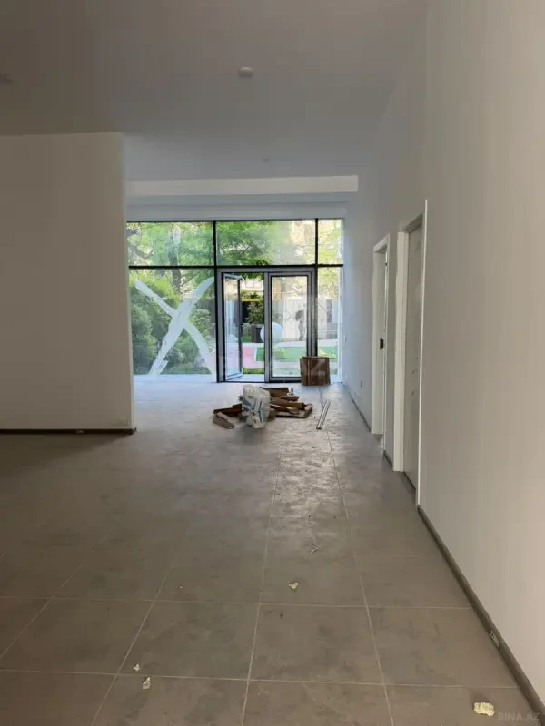 Kirayə verilir obyekt 200 m²