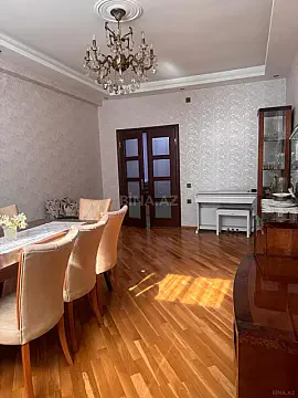 Satılır 3 otaqlı mənzil 120 m² — Bakı 3 otaq 120.00 m²