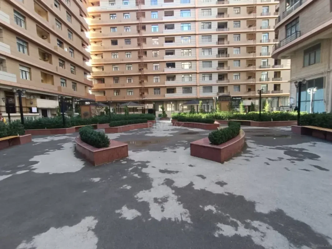 Kirayə verilir 3 otaqlı ofis 120 m²