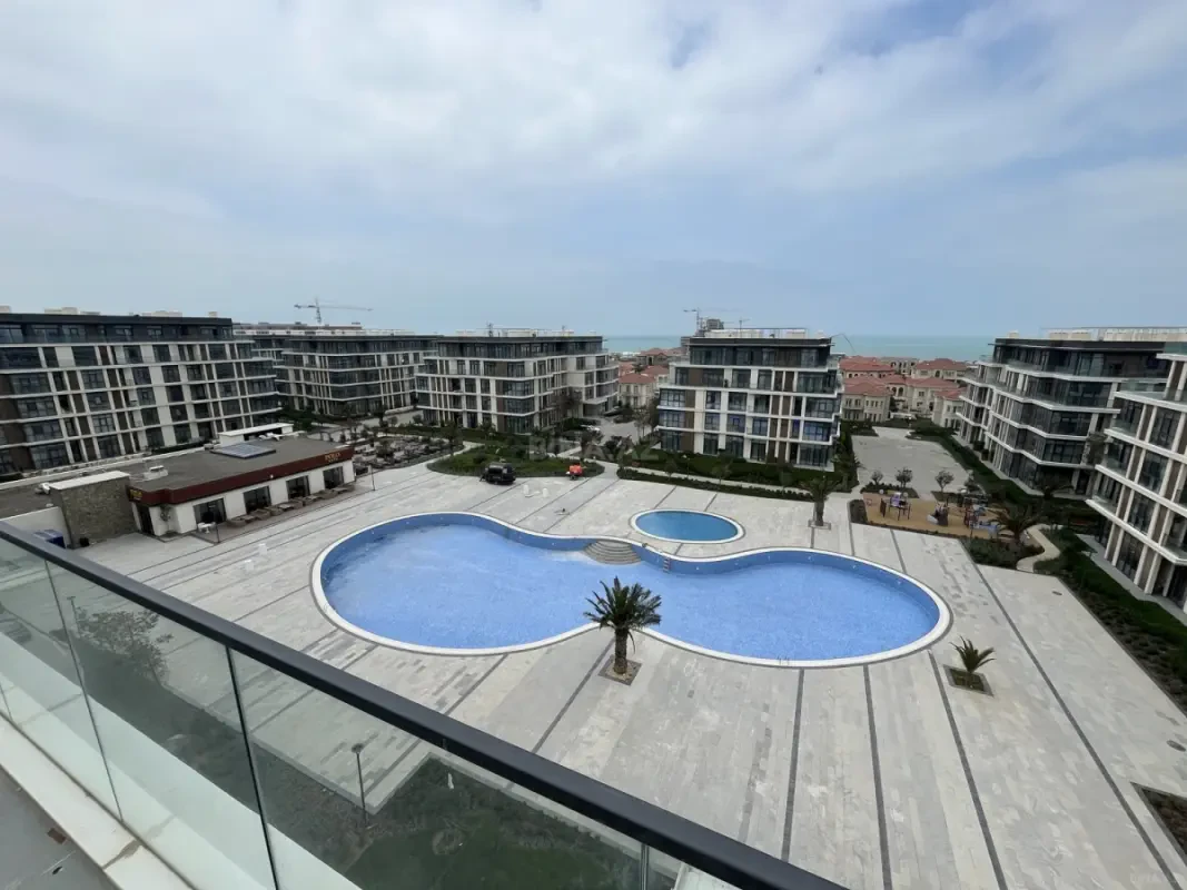 Satılır 1 otaqlı mənzil 53 m²
