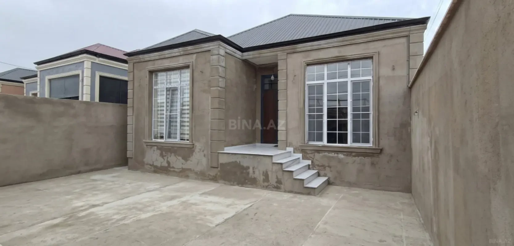 Satılır 4 otaqlı həyət evi 120 m²
