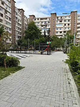 Satılır 3 otaqlı mənzil 85 m² — Bakı, İnşaatçılar 3 otaq 85.00 m²